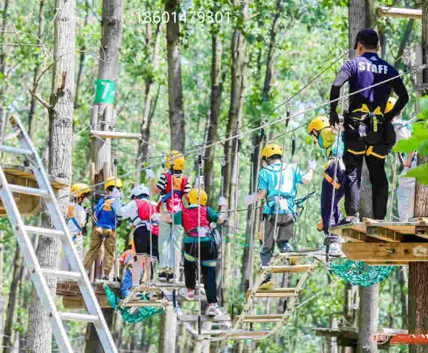 蘇州青少年暑期夏令營叢林穿越戶外拓展體育探索體驗營活動報名中